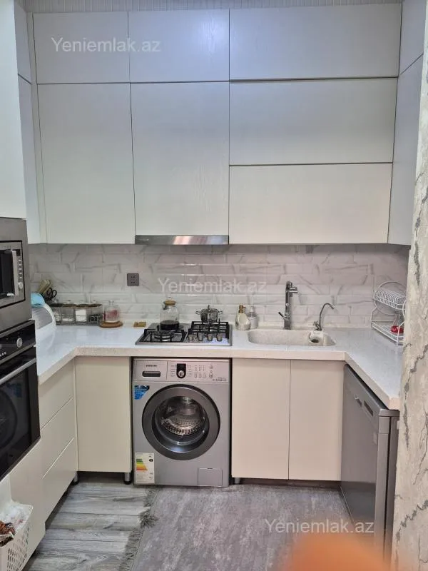 Satılır 3 otaqlı yeni tikili 71 m²