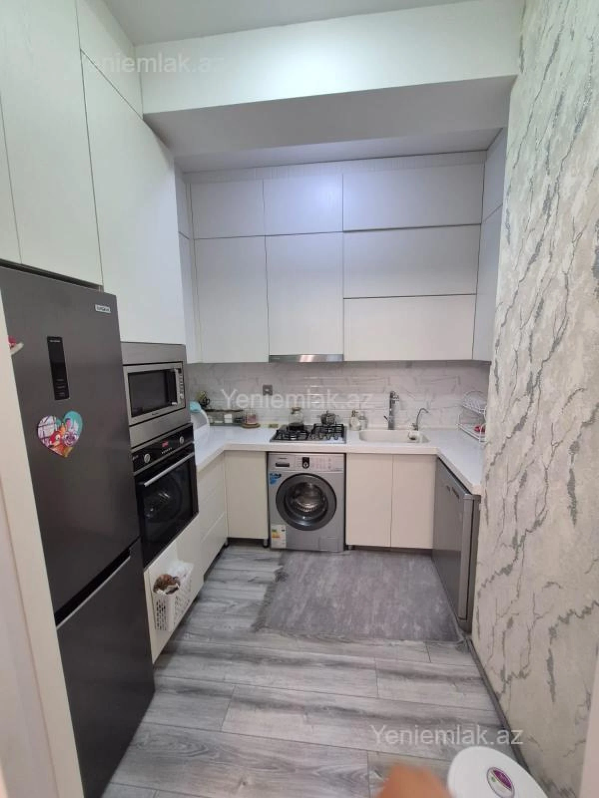 Satılır 3 otaqlı yeni tikili 71 m²