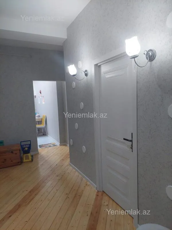 Satılır 2 otaqlı yeni tikili 71 m²