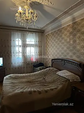 Satılır 4 otaqlı köhnə tikili 92 m²