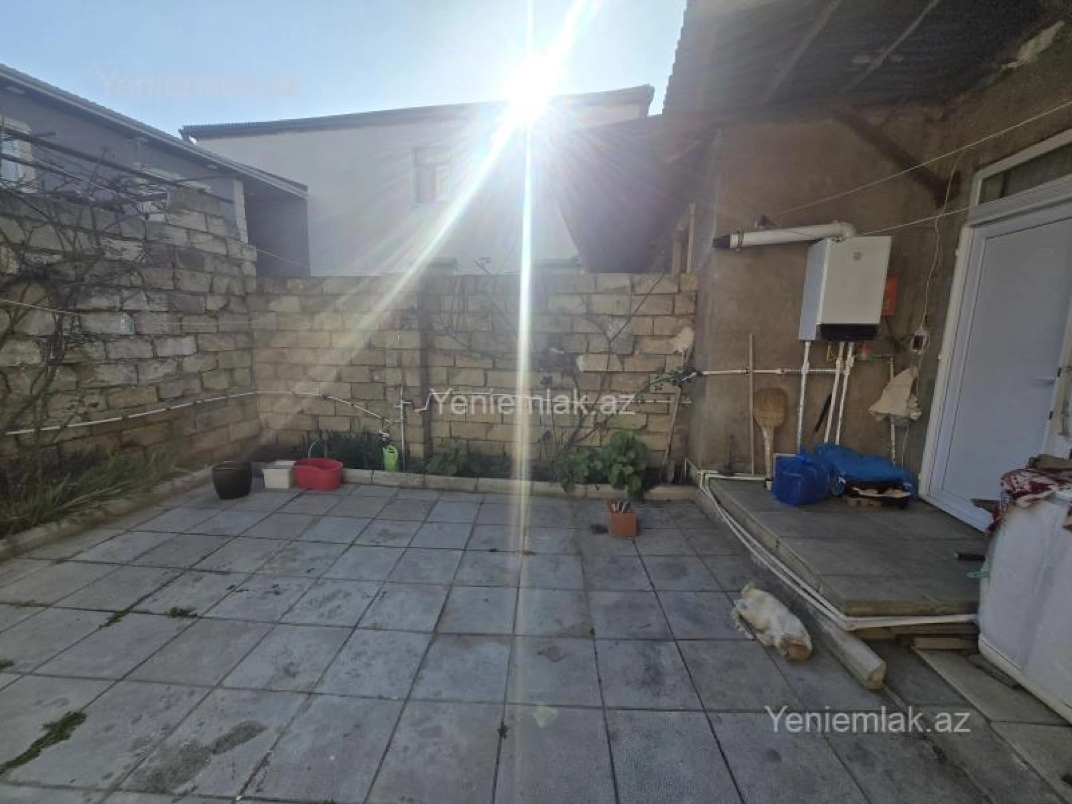 Satılır 3 otaqlı köhnə tikili 63.9 m²