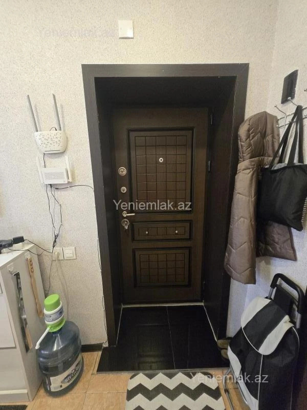 Satılır 3 otaqlı köhnə tikili 63.9 m²