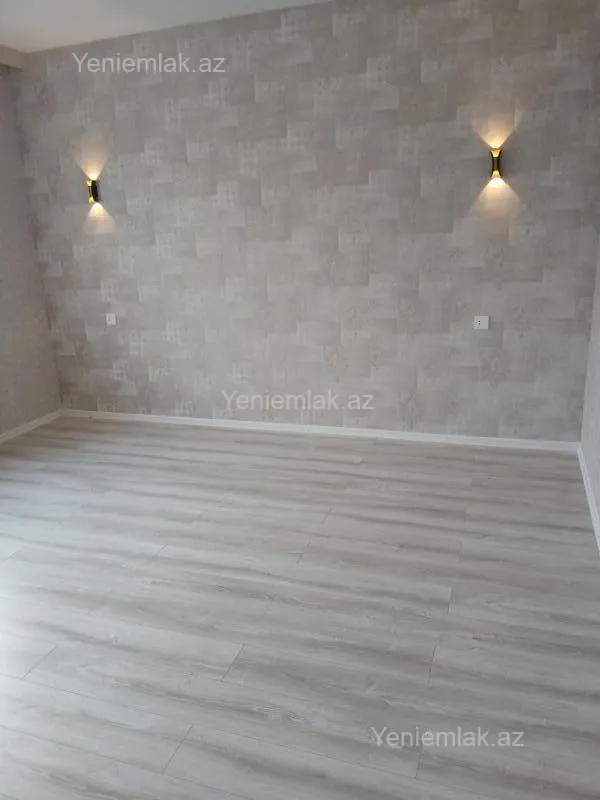 Satılır 5 otaqlı həyət evi 300 m²