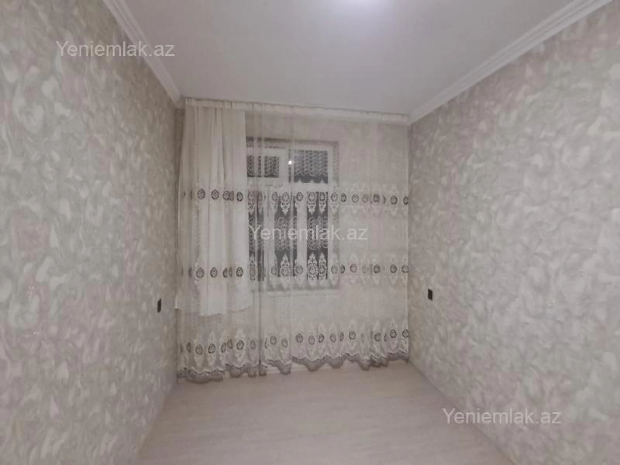 Satılır 4 otaqlı köhnə tikili 77.1 m²