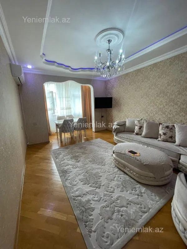 Satılır 3 otaqlı köhnə tikili 70 m²