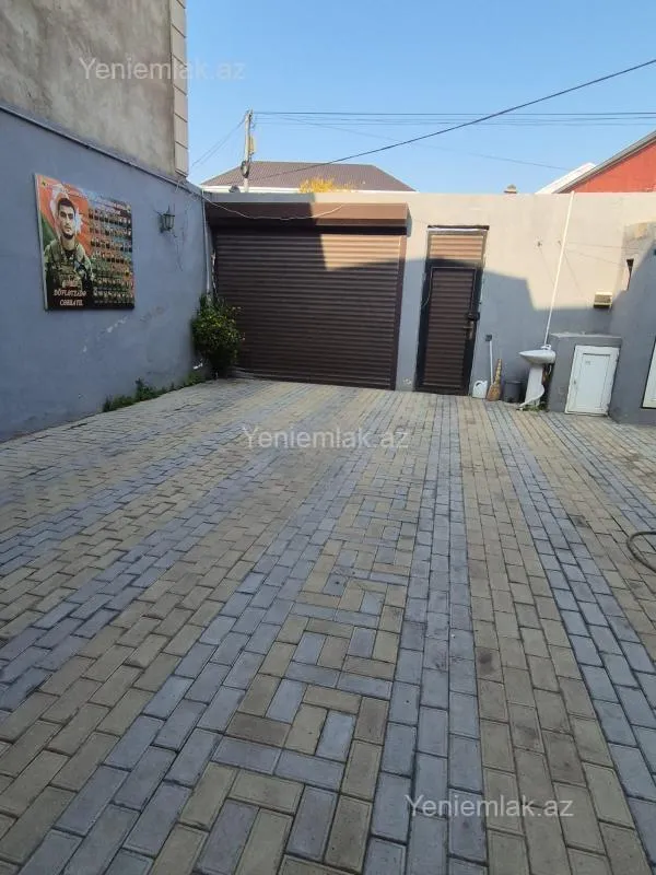 Satılır 7 otaqlı həyət evi 220 m²