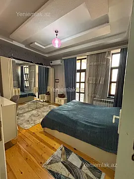 Satılır 7 otaqlı həyət evi 220 m²