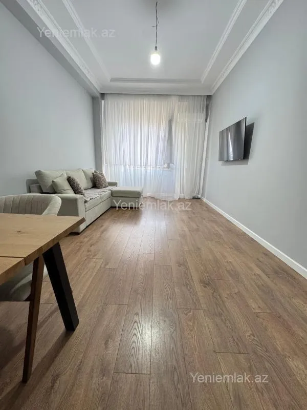 Satılır 2 otaqlı yeni tikili 62 m²
