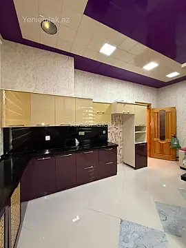 Satılır 5 otaqlı həyət evi 220 m²