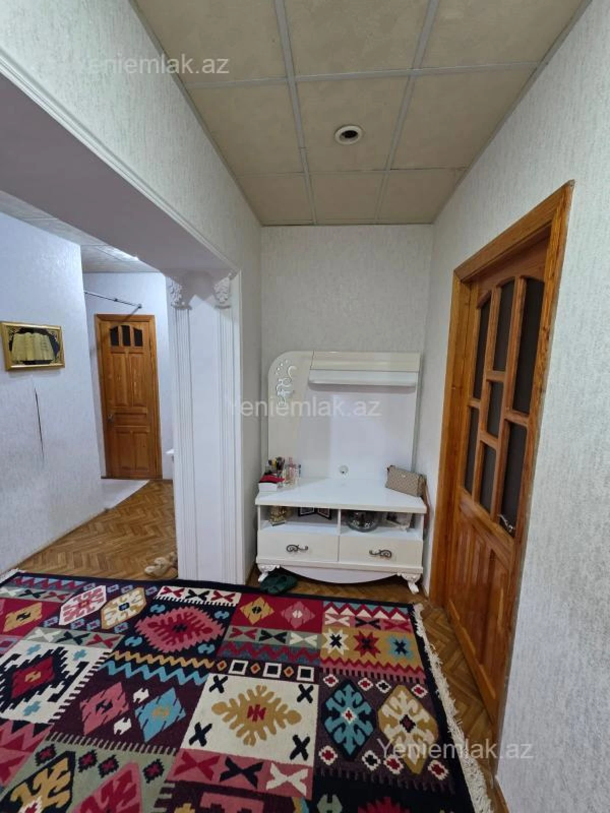 Satılır 4 otaqlı köhnə tikili 92 m²