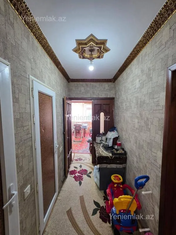 Satılır 3 otaqlı köhnə tikili 72 m²