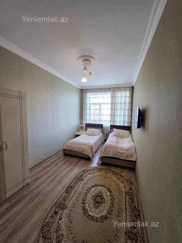 Satılır 3 otaqlı yeni tikili 105 m²