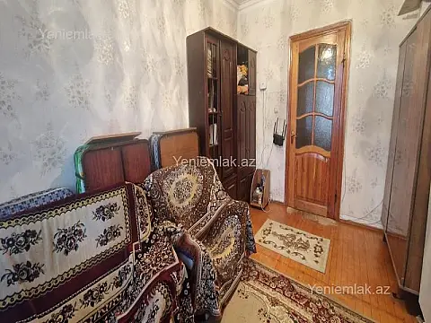 Satılır 5 otaqlı köhnə tikili 125 m²
