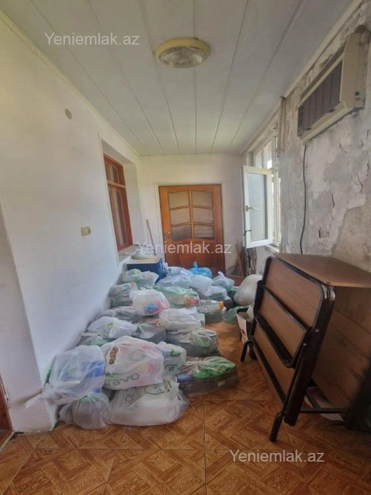 Satılır 5 otaqlı köhnə tikili 125 m²