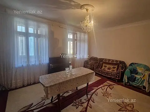 Satılır 5 otaqlı köhnə tikili 125 m² — Bakı, Nizami 5 otaq 125.00 m²