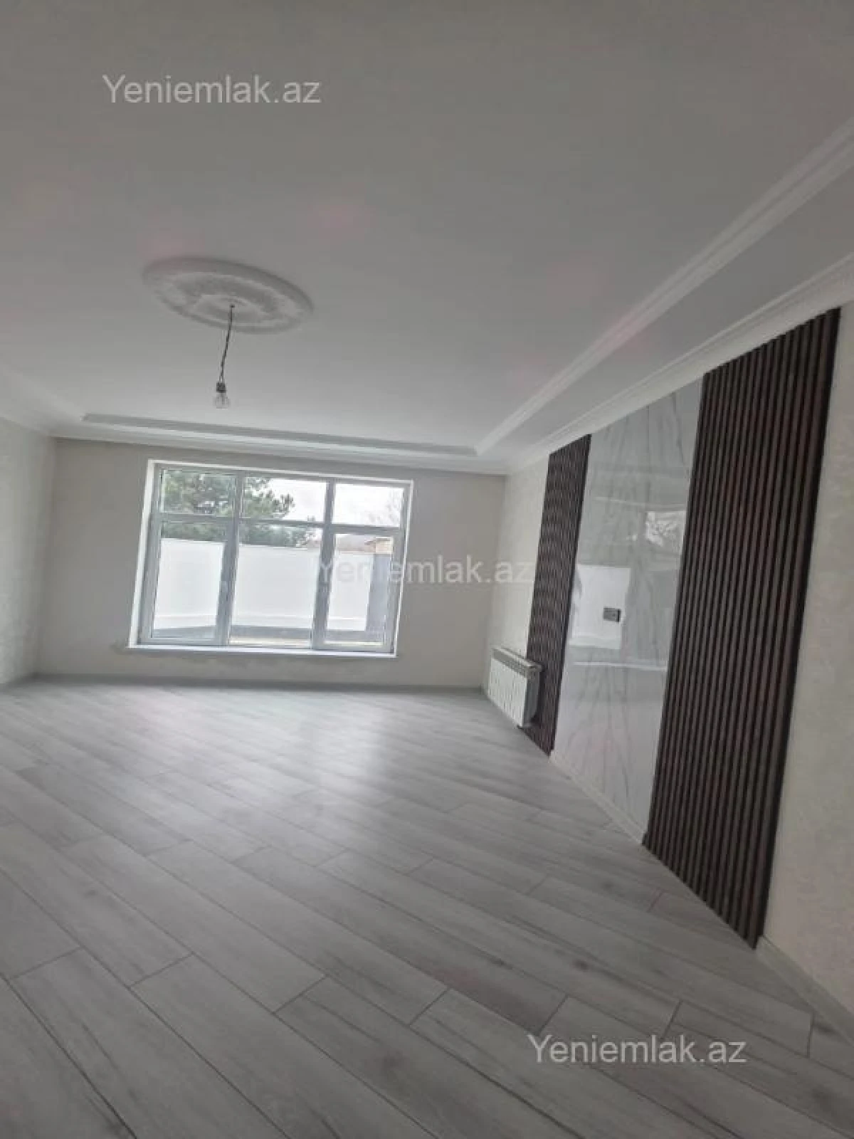 Satılır 5 otaqlı həyət evi 200 m²