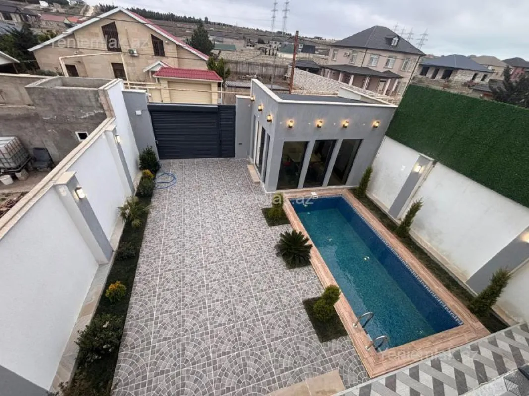 Satılır 4 otaqlı həyət evi 275 m²