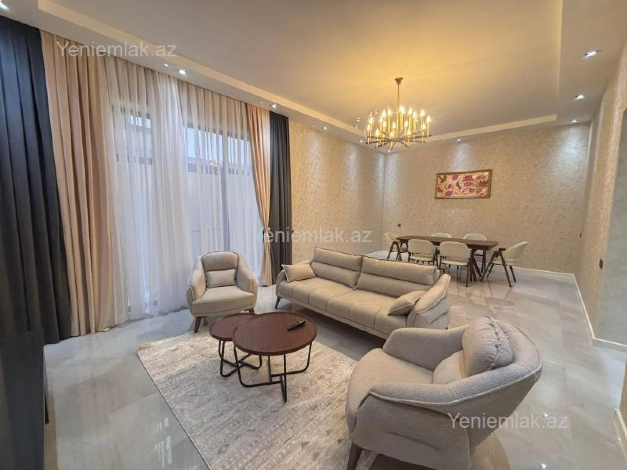 Satılır 4 otaqlı həyət evi 275 m²