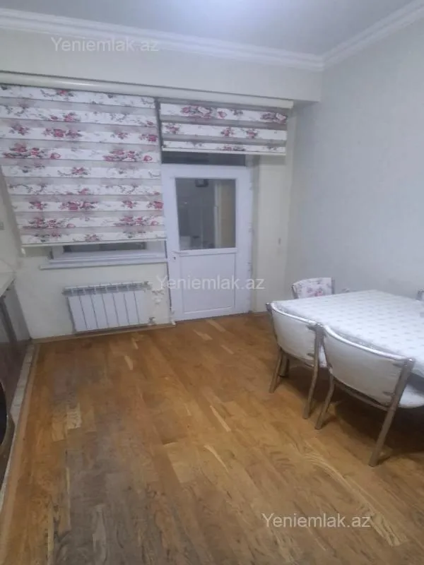 Satılır 3 otaqlı yeni tikili 67 m²