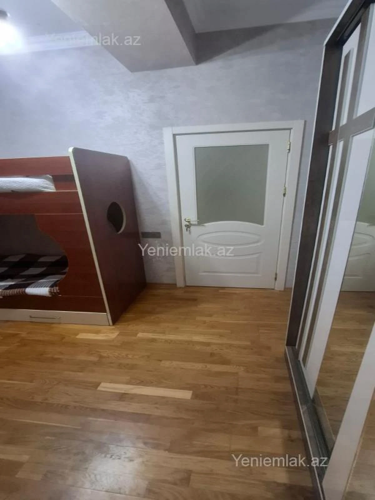 Satılır 3 otaqlı yeni tikili 67 m²