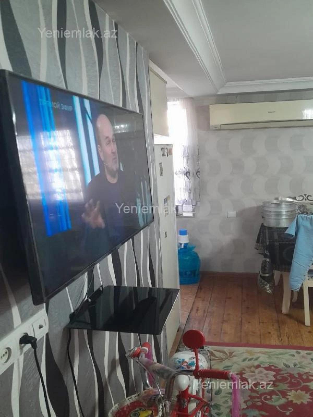 Satılır 2 otaqlı köhnə tikili 50 m²