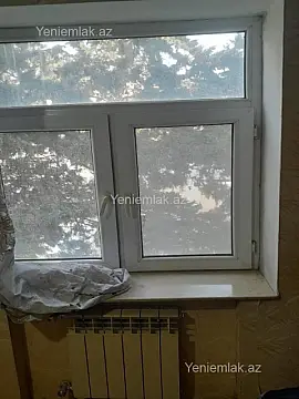 Satılır 2 otaqlı köhnə tikili 50 m²