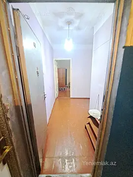 Satılır 1 otaqlı köhnə tikili 35 m²