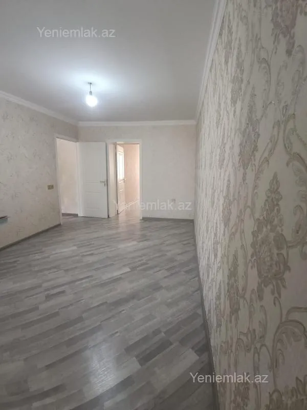 Satılır 2 otaqlı köhnə tikili 52 m²