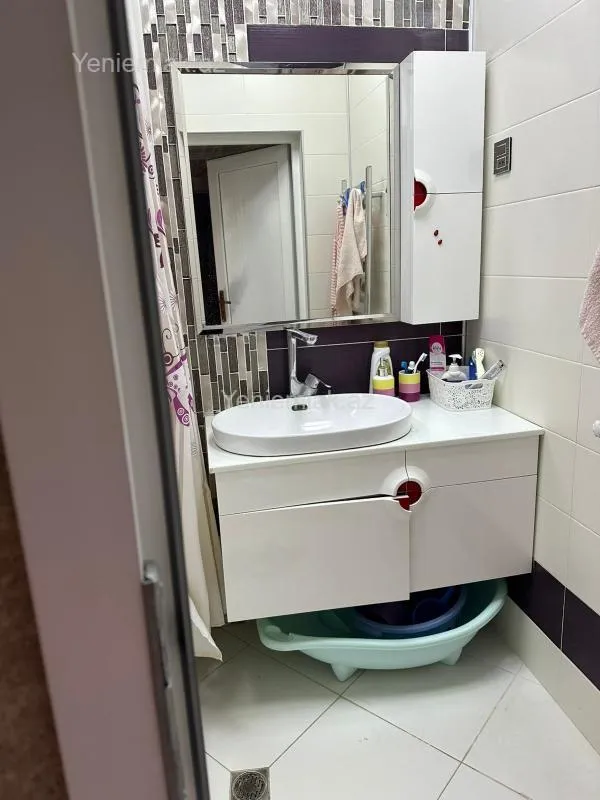 Satılır 1 otaqlı köhnə tikili 31 m²