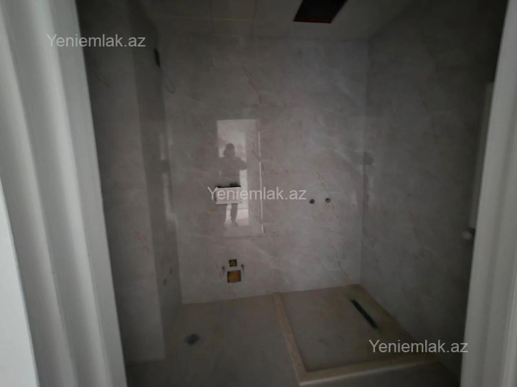 Satılır 2 otaqlı yeni tikili 39 m²