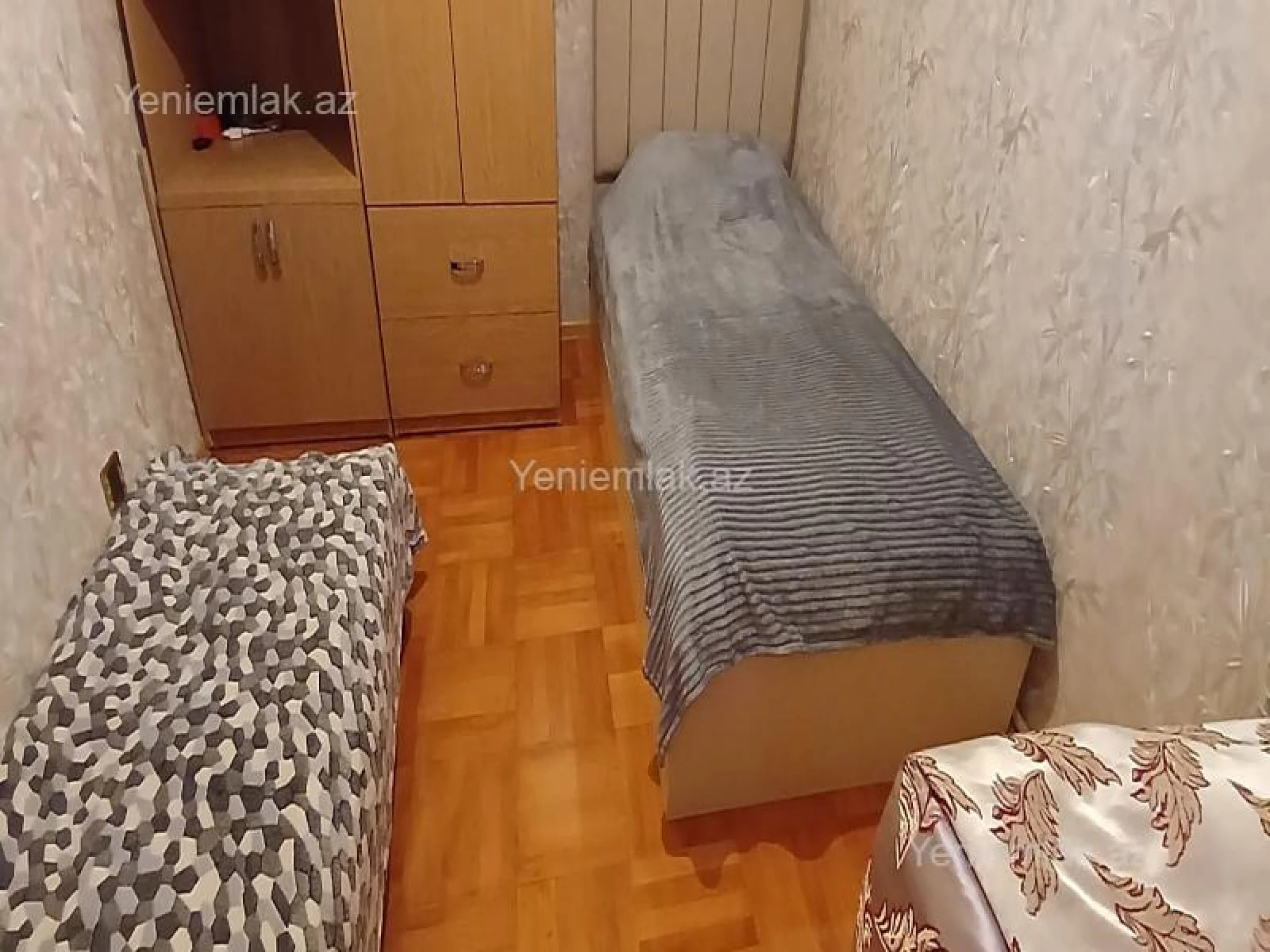 Satılır 4 otaqlı köhnə tikili 65 m²