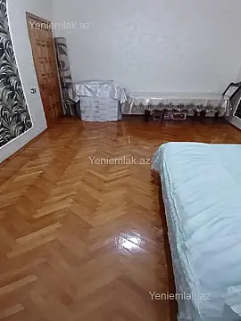 Satılır 4 otaqlı köhnə tikili 65 m²