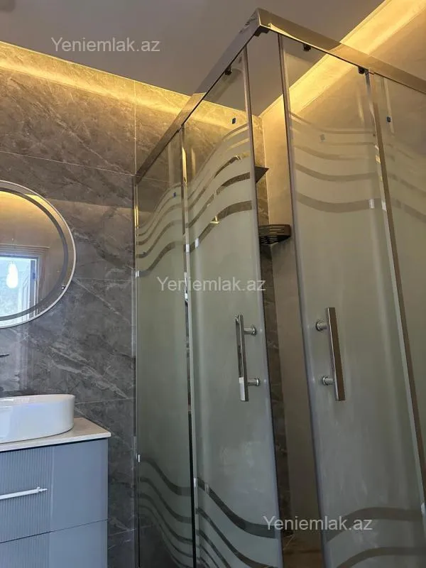 Satılır 2 otaqlı yeni tikili 92 m²