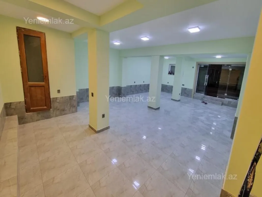 Satılır 4 otaqlı həyət evi 200 m²