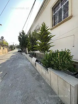 Satılır 4 otaqlı həyət evi 200 m²