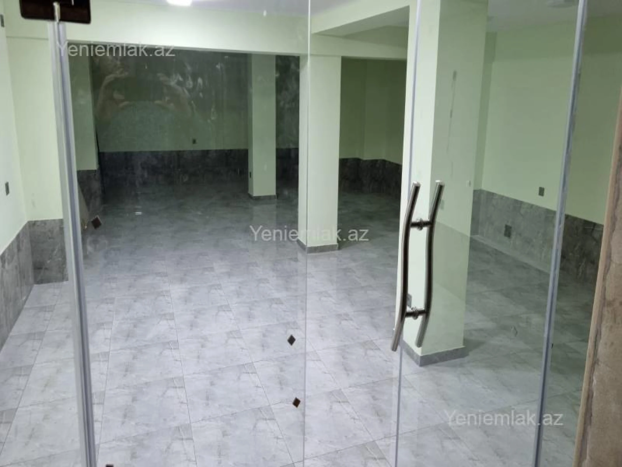 Satılır 4 otaqlı həyət evi 200 m²
