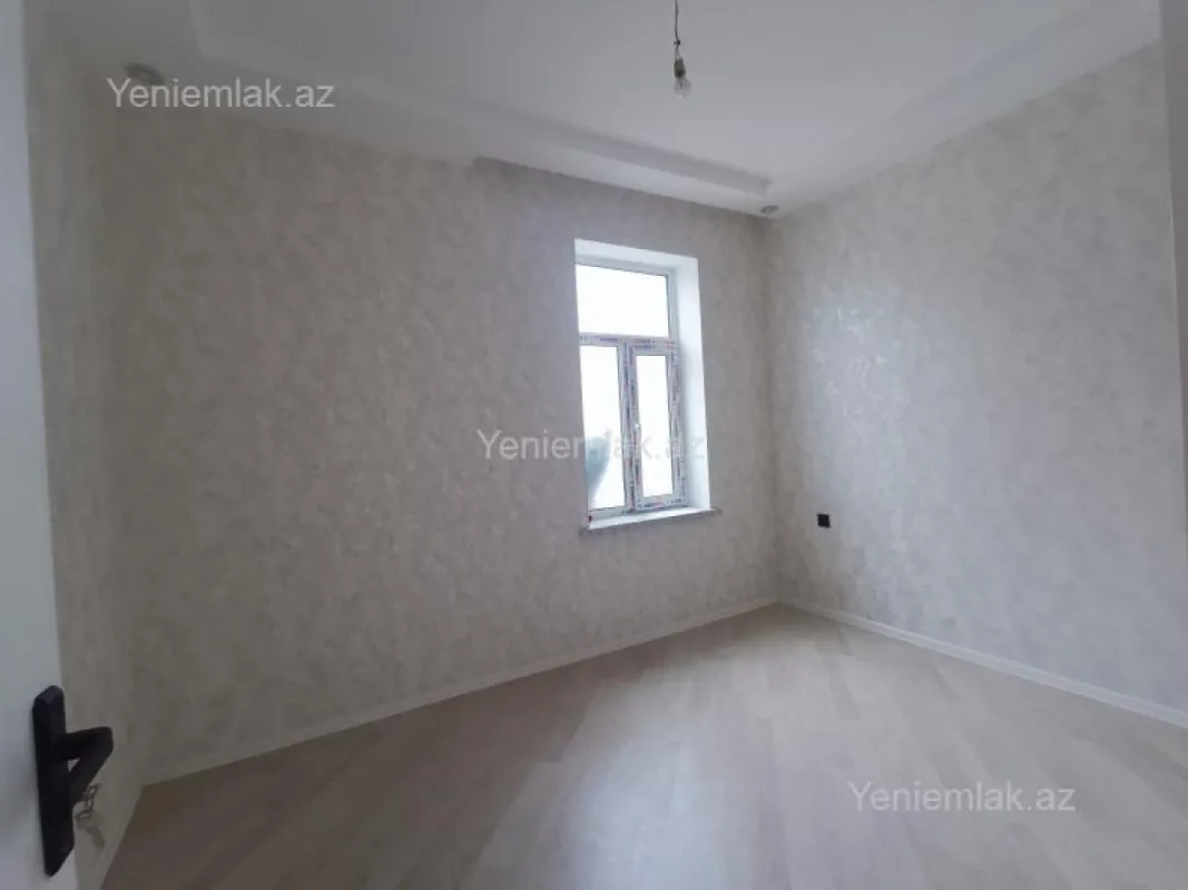 Satılır 5 otaqlı həyət evi 150 m²