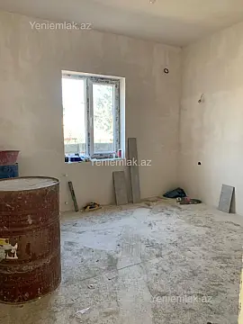 Satılır 6 otaqlı həyət evi 220 m²