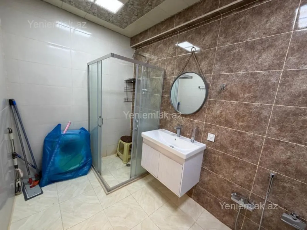 Satılır 2 otaqlı yeni tikili 78 m²