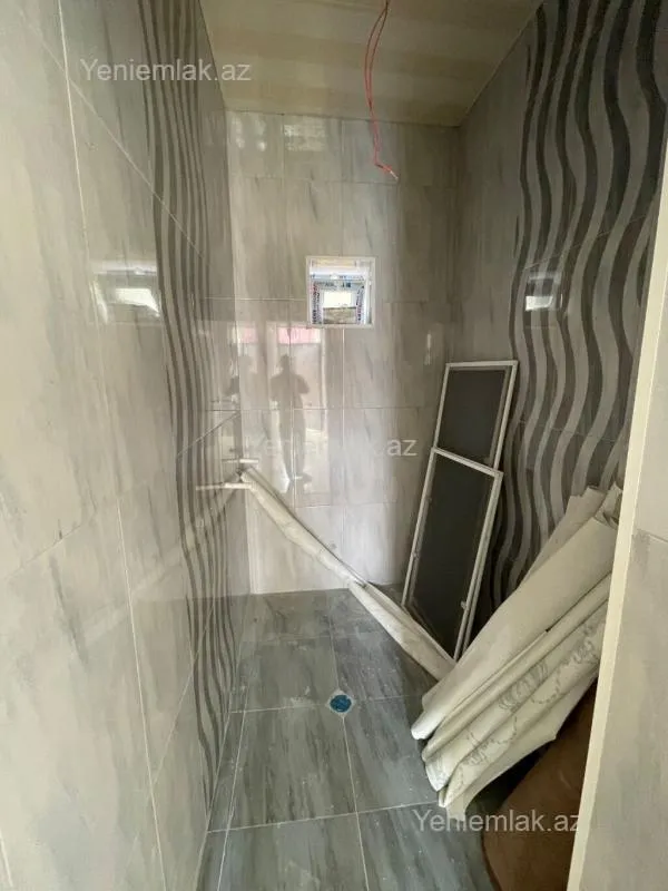 Satılır 2 otaqlı yeni tikili 50 m²