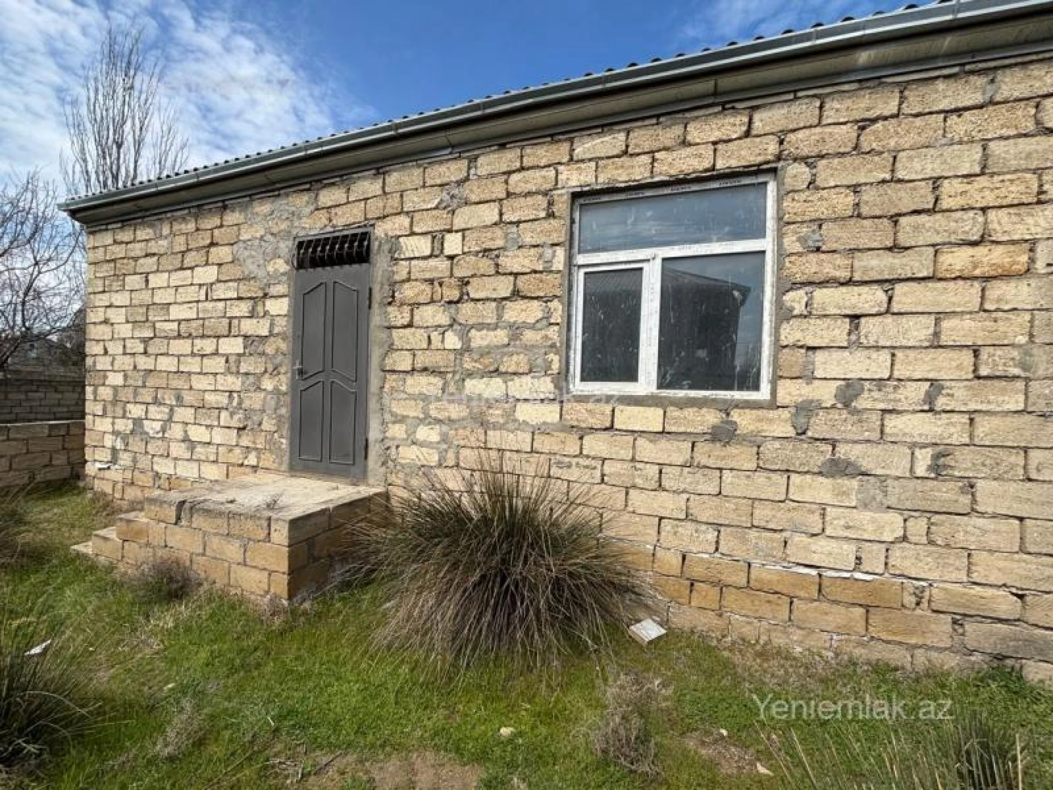 Satılır 3 otaqlı həyət evi 75 m²