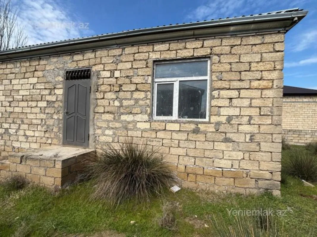 Satılır 3 otaqlı həyət evi 75 m²