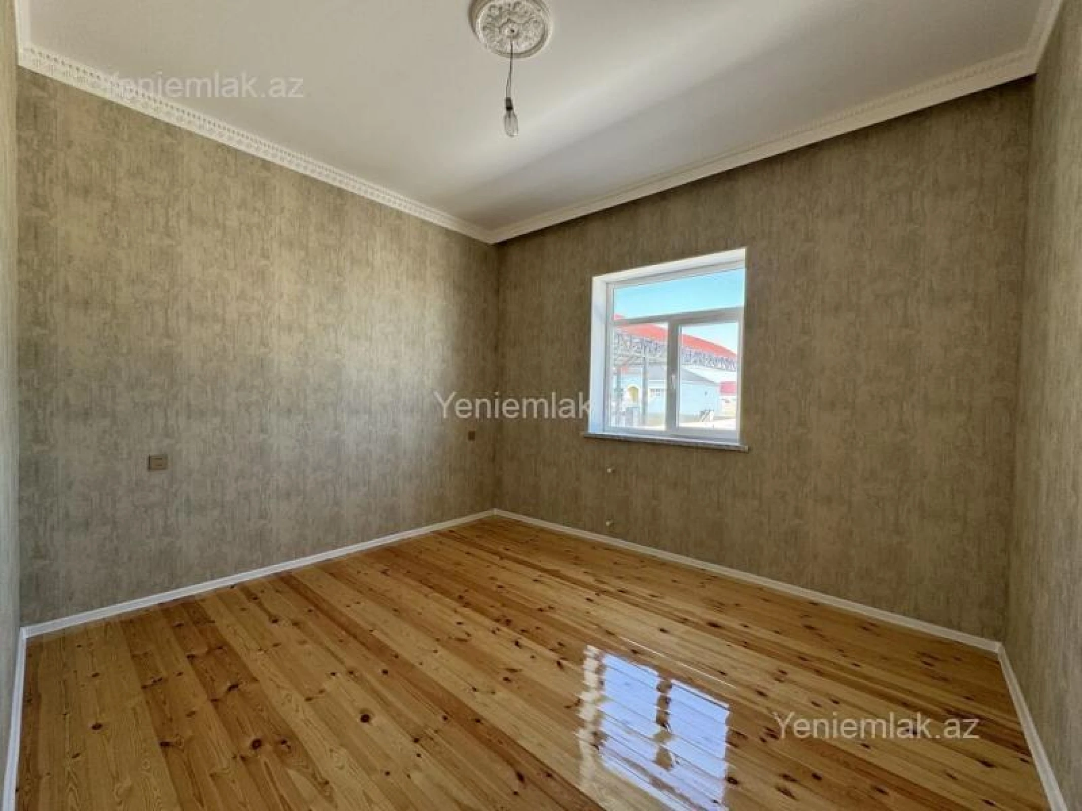 Satılır 2 otaqlı yeni tikili 50 m²