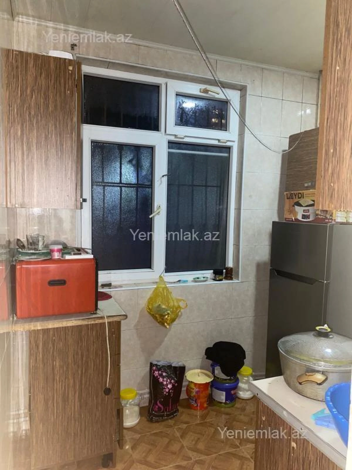 Satılır 2 otaqlı köhnə tikili 45 m²