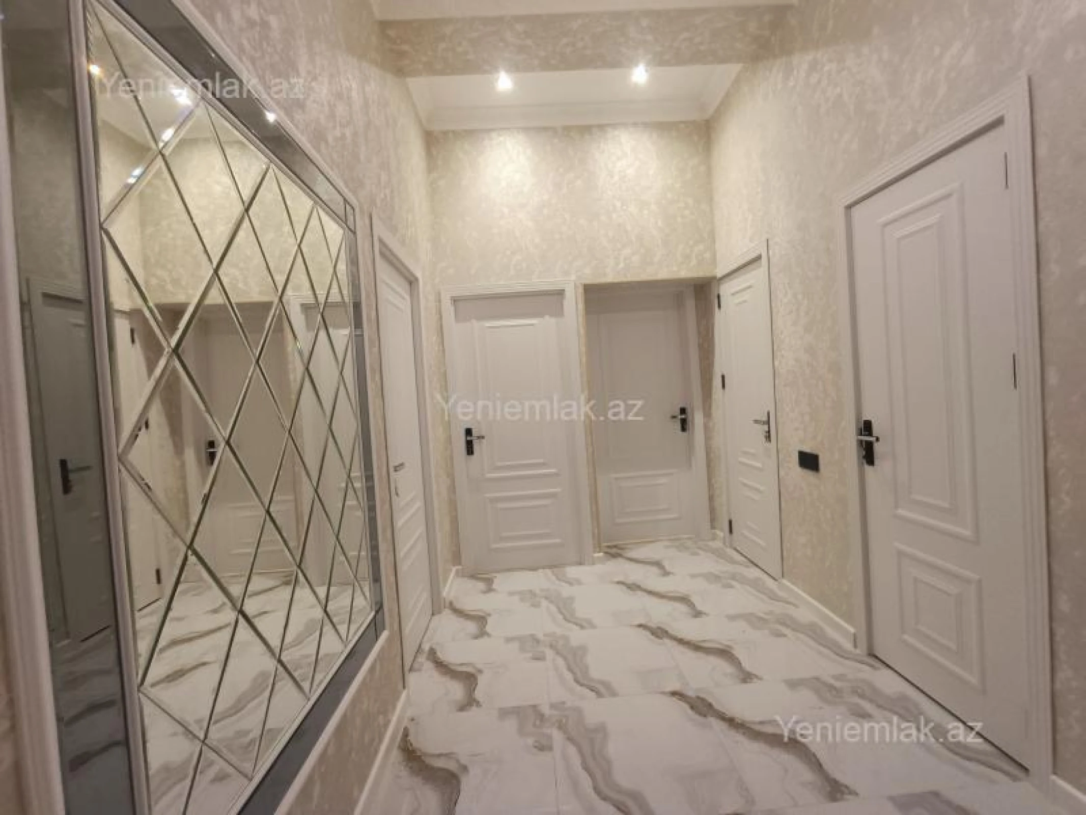 Satılır 3 otaqlı yeni tikili 66 m²