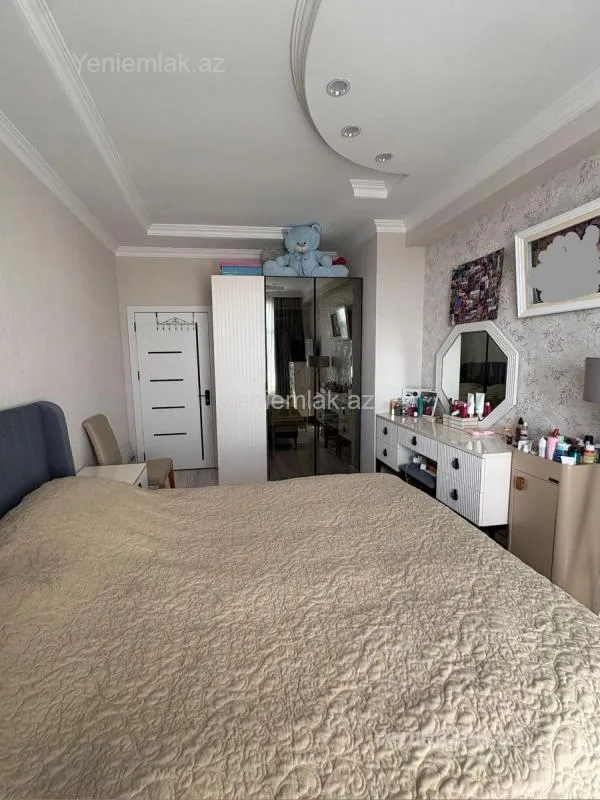 Satılır 2 otaqlı yeni tikili 55 m²