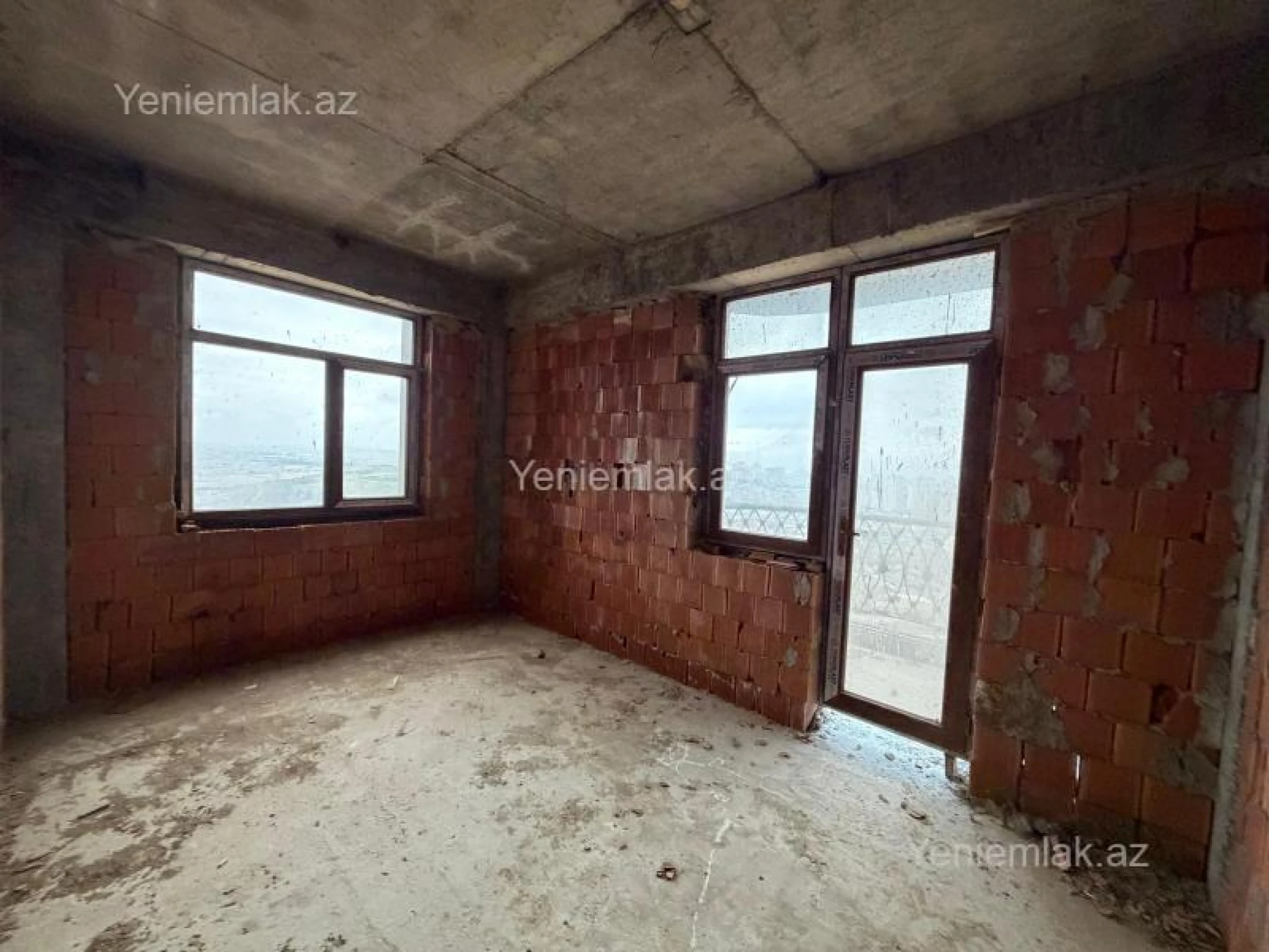 Satılır 4 otaqlı yeni tikili 116 m²