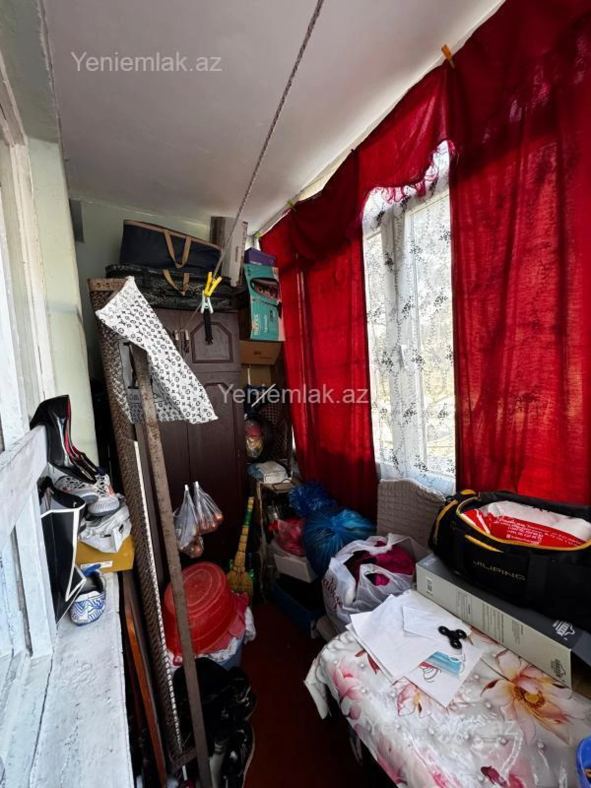 Satılır 2 otaqlı köhnə tikili 55 m²