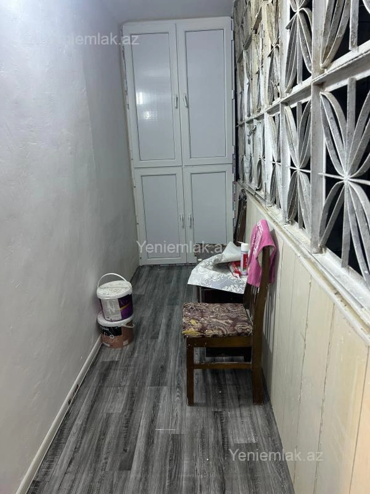 Satılır 2 otaqlı köhnə tikili 60 m²