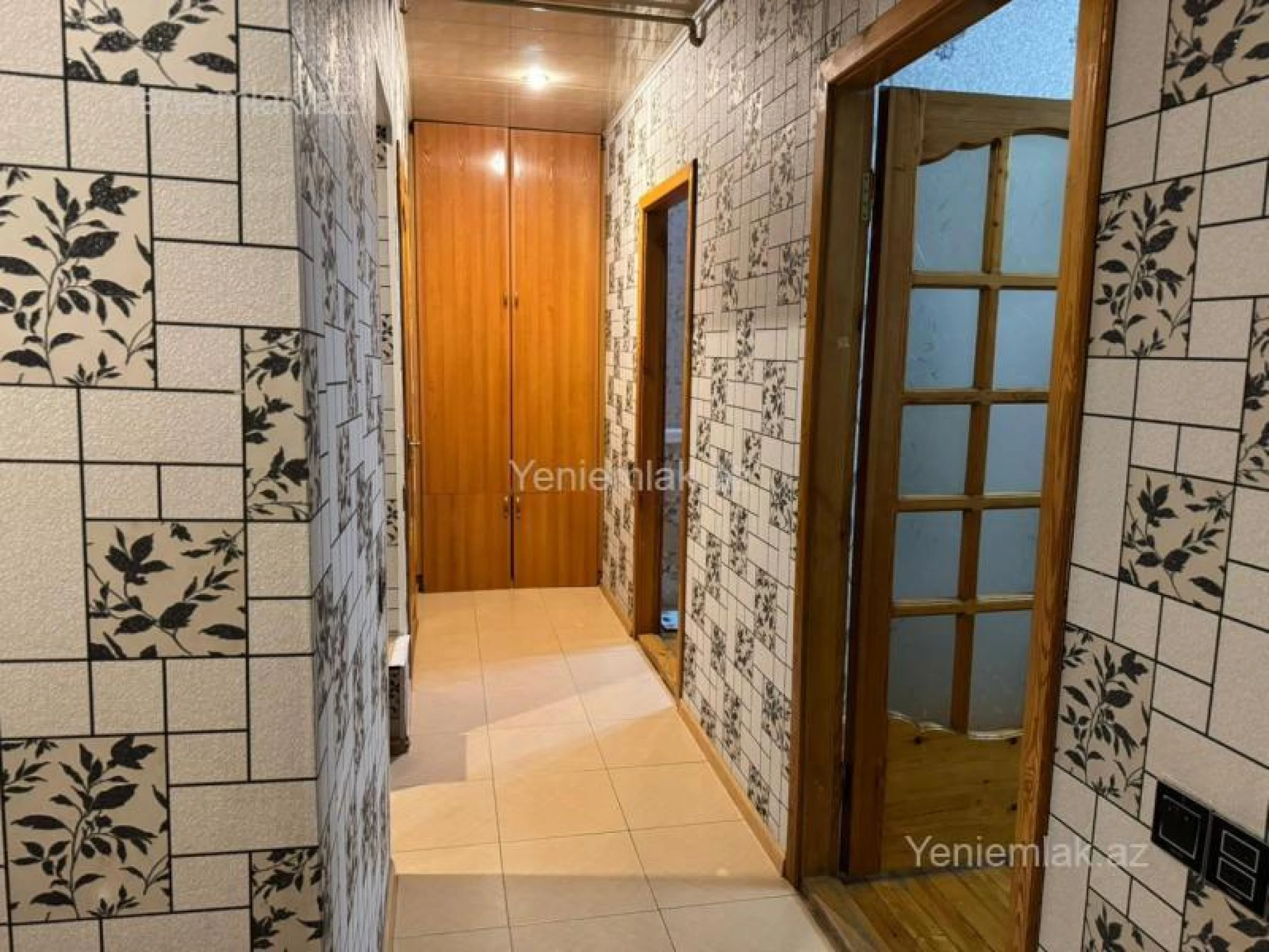 Satılır 2 otaqlı yeni tikili 60 m²